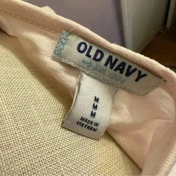 Old Navy faux wrap top - Picture 4 of 5